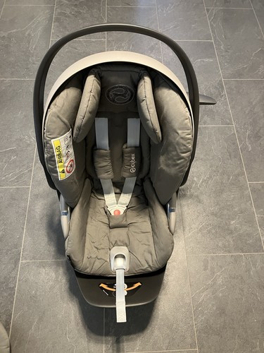 Cybex cloud size baby seat - z,